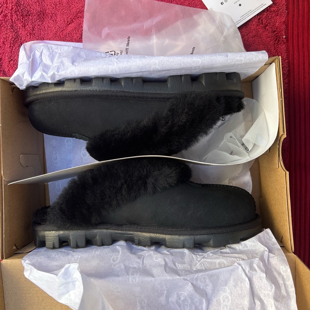 Black Ugg Coquette slippers, size 8, brand new